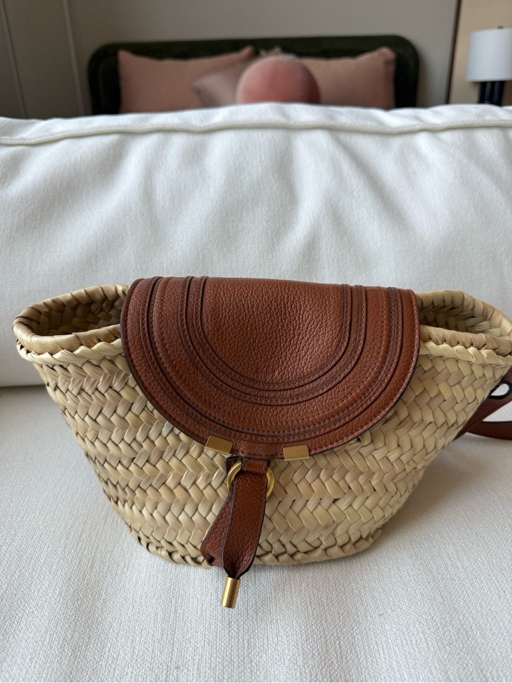 CHLOE - Marcie Small Basket Bag
Shoulder Bag Crossbody Stitch Brown